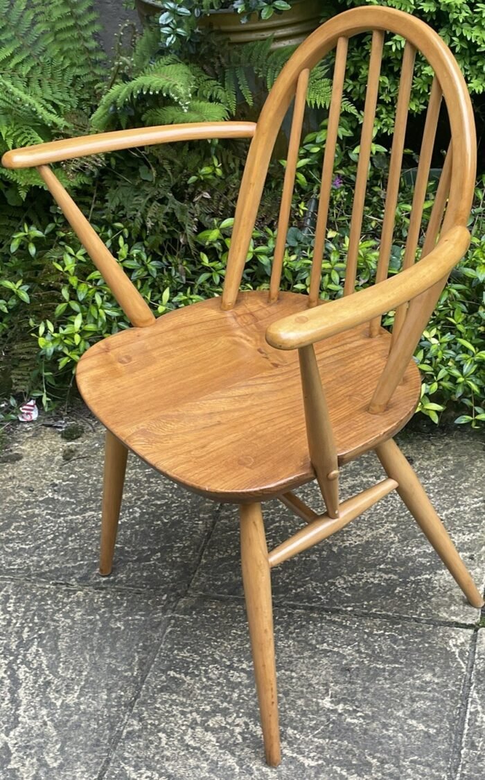 Superb Retro Ercol Hoop Armchair Very Clean Condition - Image 4