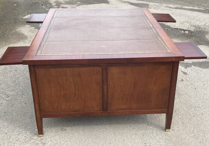 Amazing Large Victorian Style Mahogany Partners Desk 10 Drawers - Image 3