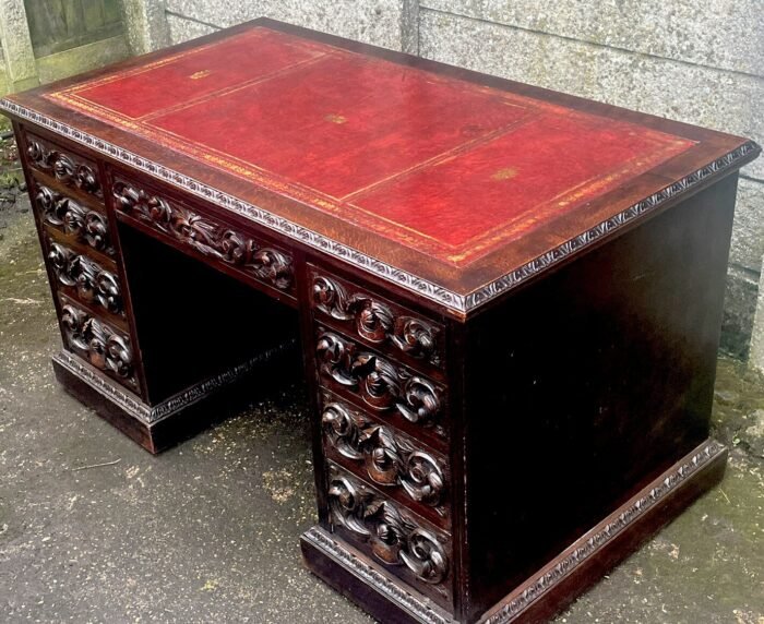 Superb Victorian Arts and Crafts Carved Oak Pedestal Desk - Image 3
