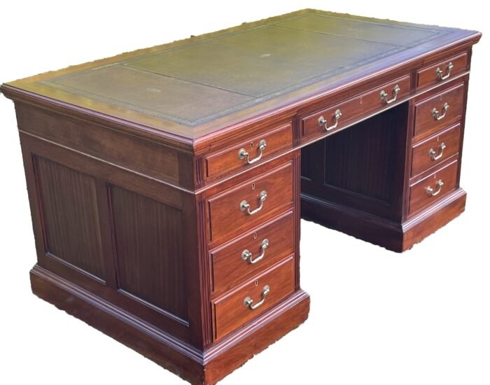 Superb Late Victorian Mahogany Pedestal Desk Antique Writing Desk  Description - Image 4
