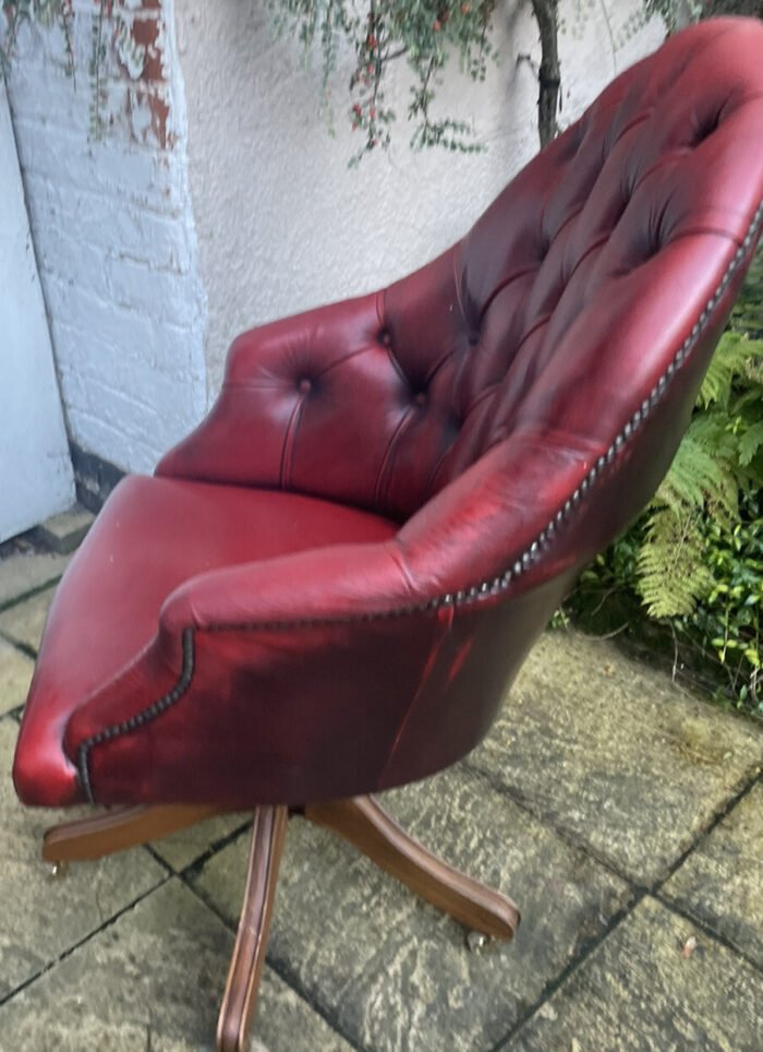 Fine Antique Style Oxblood Leather Swivel Office Directors Chair - Image 3