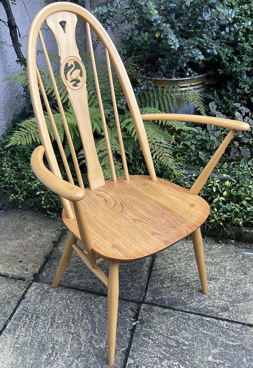 s-l1600-1172.jpg Modern Ercol Swan Quaker Armchair Solid Ash Very Clean Condition - Image 1