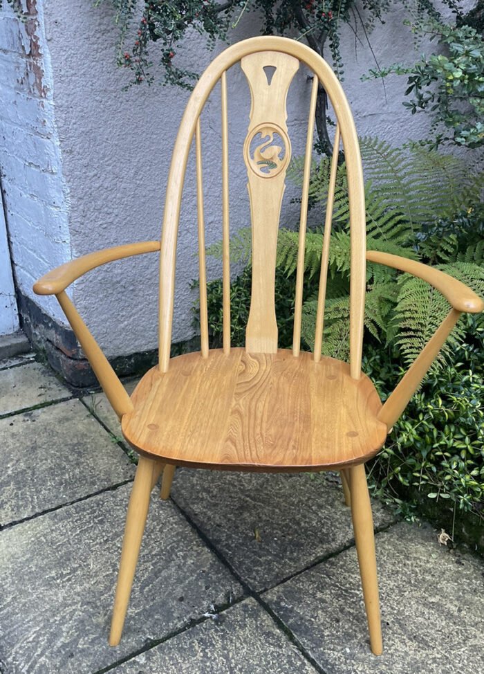 Modern Ercol Swan Quaker Armchair Solid Ash Very Clean Condition - Image 3