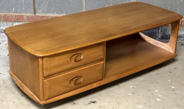 Modern Ercol Minerva TV Cabinet Coffee Table - Image 2