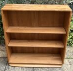 Stunning Modern Ercol Windsor Bookcase 2 Adjustable Shelves - Image 4