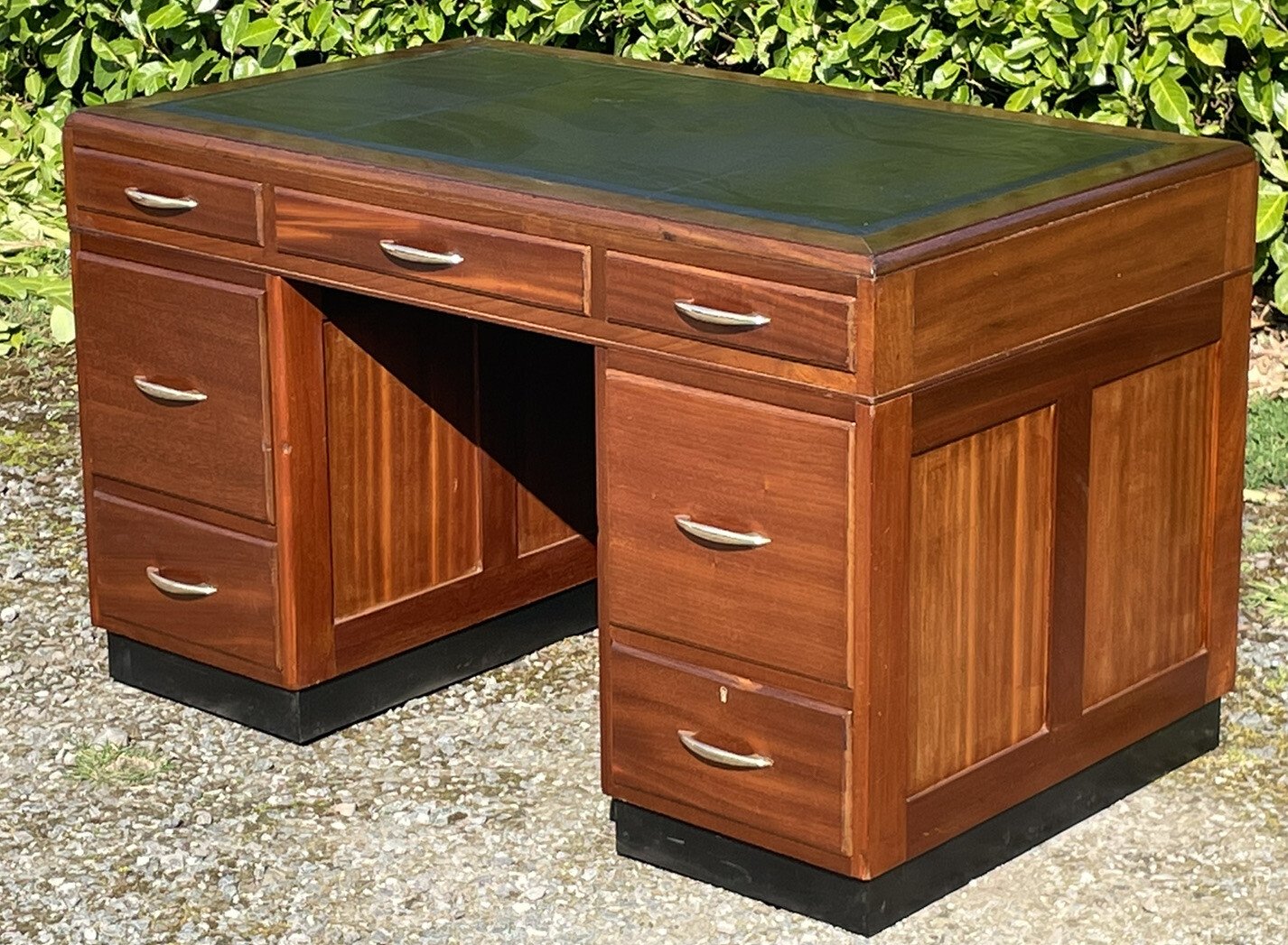 s-l1600-1267.jpg Superb Mid Century Mahogany Pedestal Desk with Leather Top - Image 1