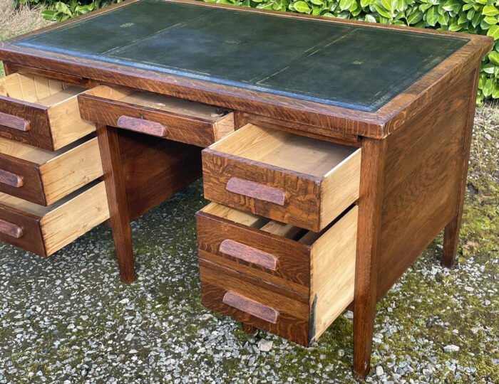 Large Arts & Crafts Golden Oak Partners Writing Desk - Image 5