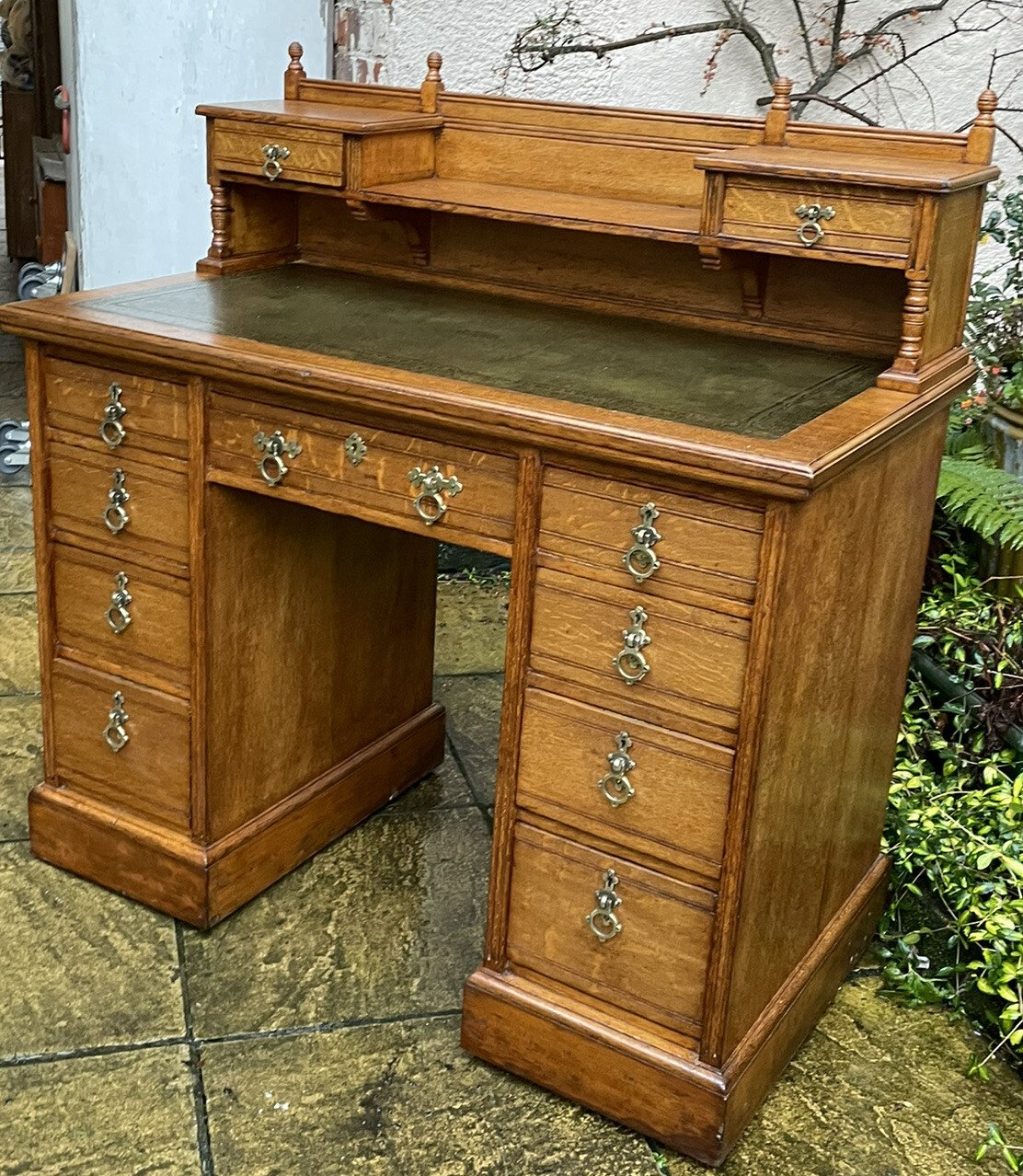 s-l1600-1287.jpg Rare Victorian Arts & Crafts Hobbs of London Oak Writing Desk - Image 1