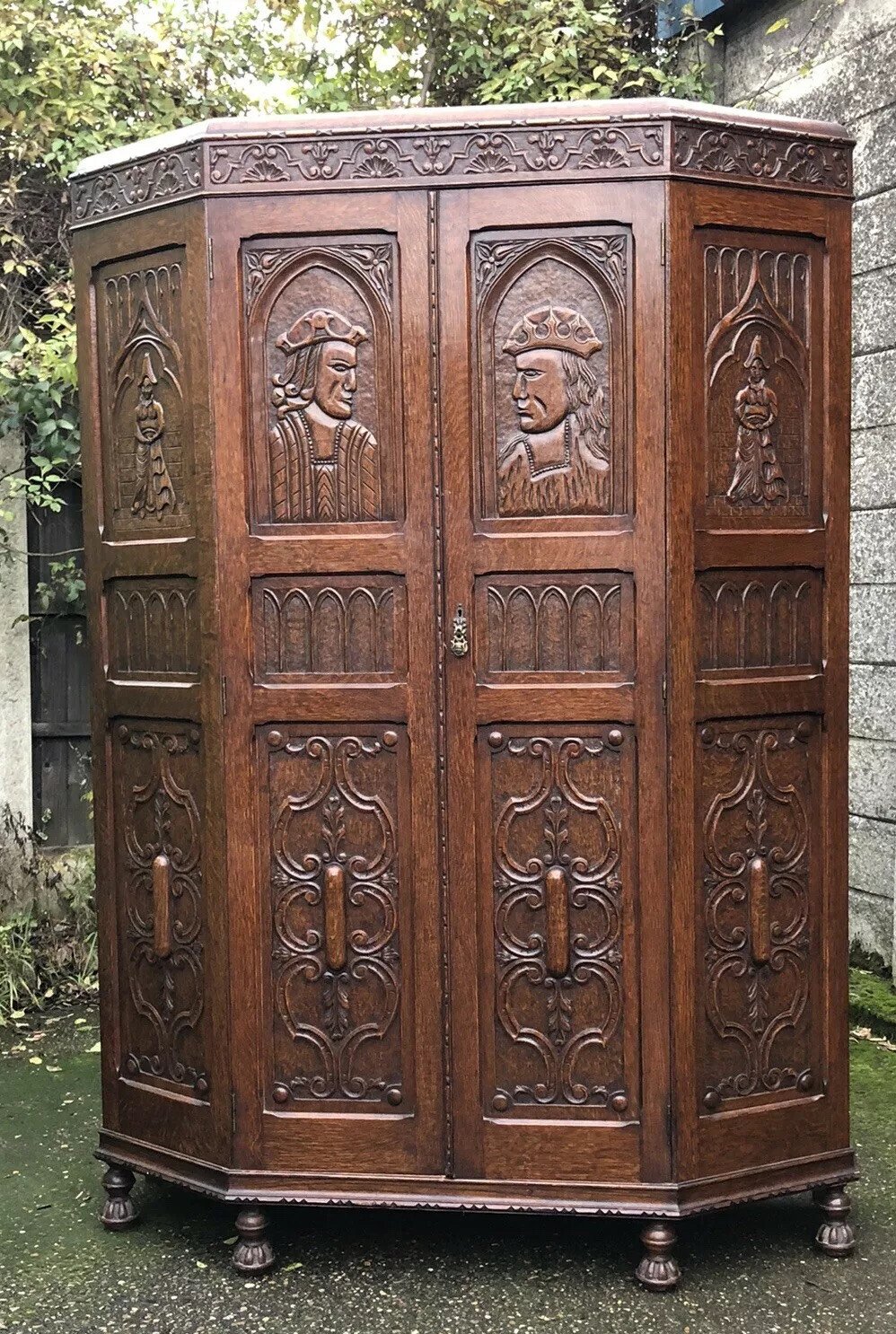 s-l1600-1382.jpg Rare Arts & Crafts Carved Solid Oak 2 Door Wardrobe Antique Hall Wardrobe - Image 1