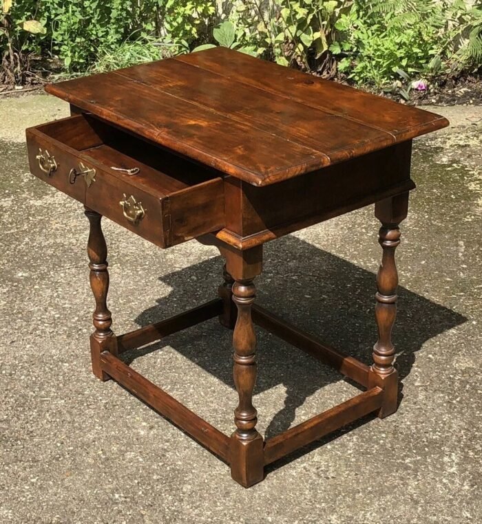 Antique Style Mahogany Console Hall Table with Drawer Vintage Side Table - Image 5