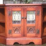 Old Charm Oak Corner TV Cabinet Satellite Media Storage Unit Tudor Brown