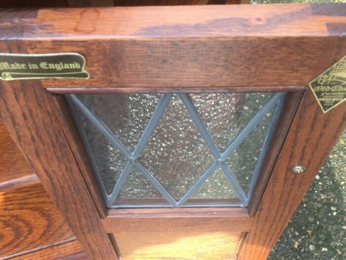 Old Charm Oak Corner TV Cabinet Satellite Media Storage Unit Tudor Brown - Image 2
