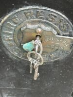 Antique Fire Resistant Home Office Safe with Keys - Image 2