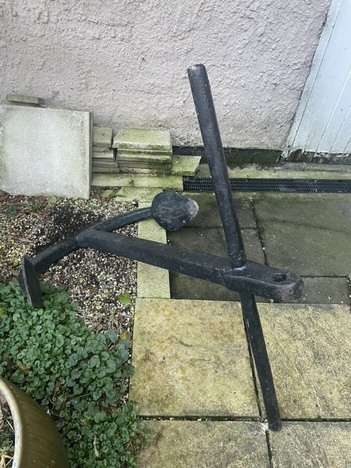Vintage Large Iron Ship Anchor – Nautical Garden Feature - Image 5