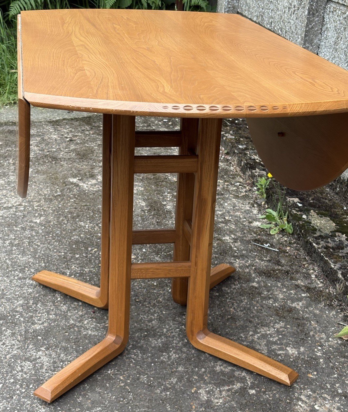 s-l1600-1432.jpg Rare Retro Ercol Campden Extending Dining Table Solid Elm UK Delivery - Image 1