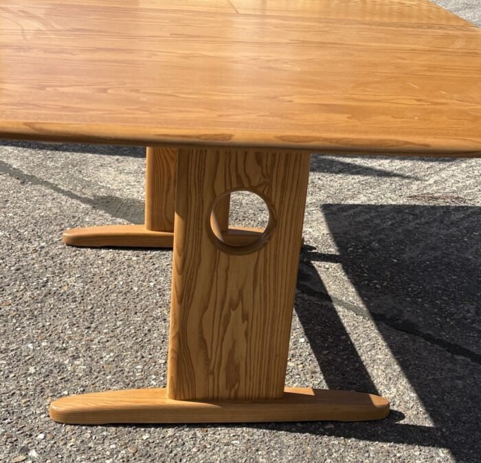 Ercol Windsor Extending Dining Table Solid Elm Light Finish - Image 5
