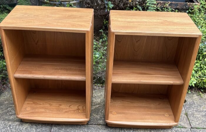 Pair of Retro Ercol Bedside Cabinets with Adjustable Shelves - Image 2