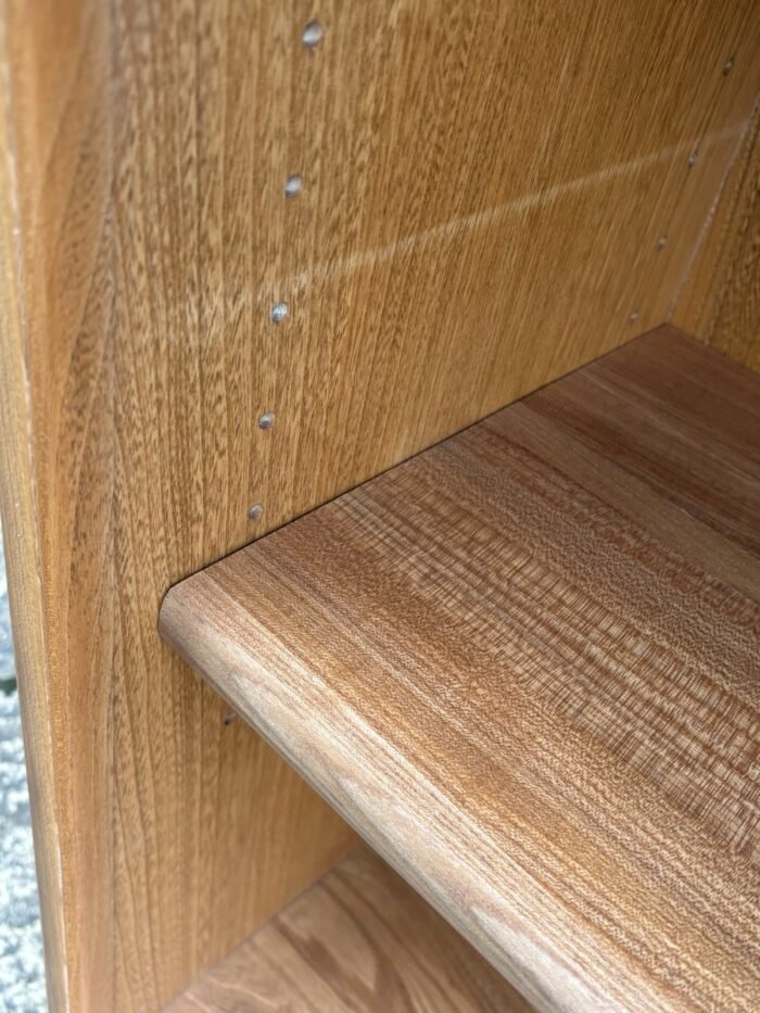 Pair of Retro Ercol Bedside Cabinets with Adjustable Shelves - Image 4