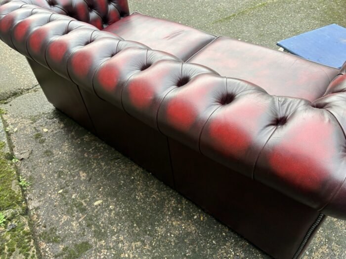 Antique Style Oxblood Leather Chesterfield 3 Seater Sofa - Image 5