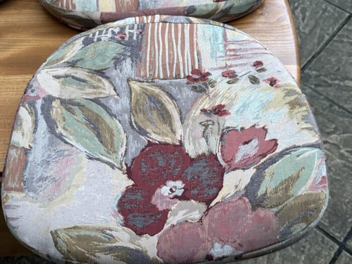 Ercol Quaker & Goldsmith Chair Seat Cushions Set - Image 5