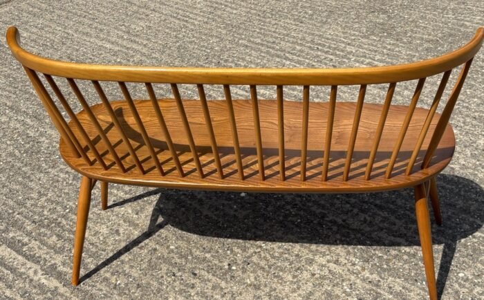STUNNING RARE ERCOL LOVE SEAT BENCH - Image 4
