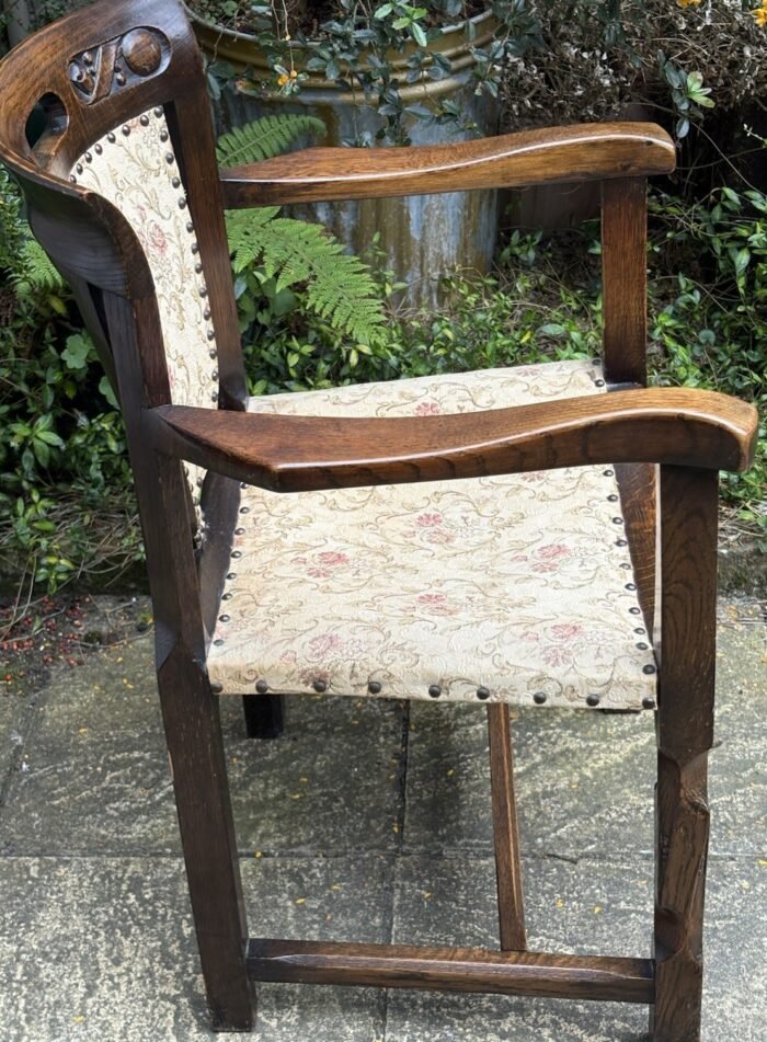 Fine Arts & Crafts Oak Armchair - Image 4