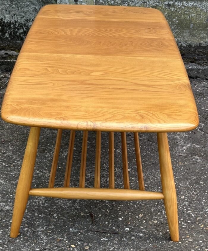 SUPERB RETRO ERCOL COFFEE TABLE - Image 3