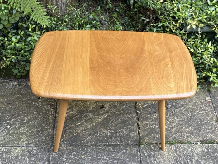 Ercol 748 Retro Coffee Table Vintage Elm & Beech, Excellent Clean Condition - Image 2