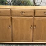 MODERN ERCOL 3 DOOR HIGHBOARD SIDEBOARD
