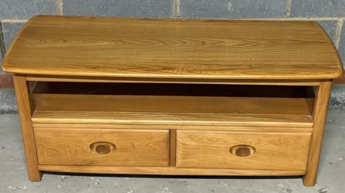 Modern Ercol TV Cabinet Solid Elm Clean Condition - Image 3
