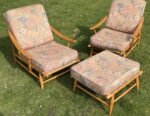 RARE ERCOL 442 PAIR OF ARMCHAIRS WITH MATCHING STOOL - Image 2