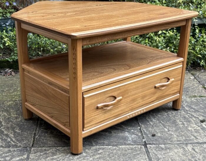 Superb Modern Ercol TV Corner Cabinet - Image 3