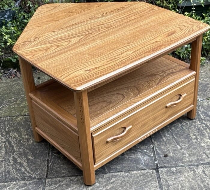 Superb Modern Ercol TV Corner Cabinet - Image 5