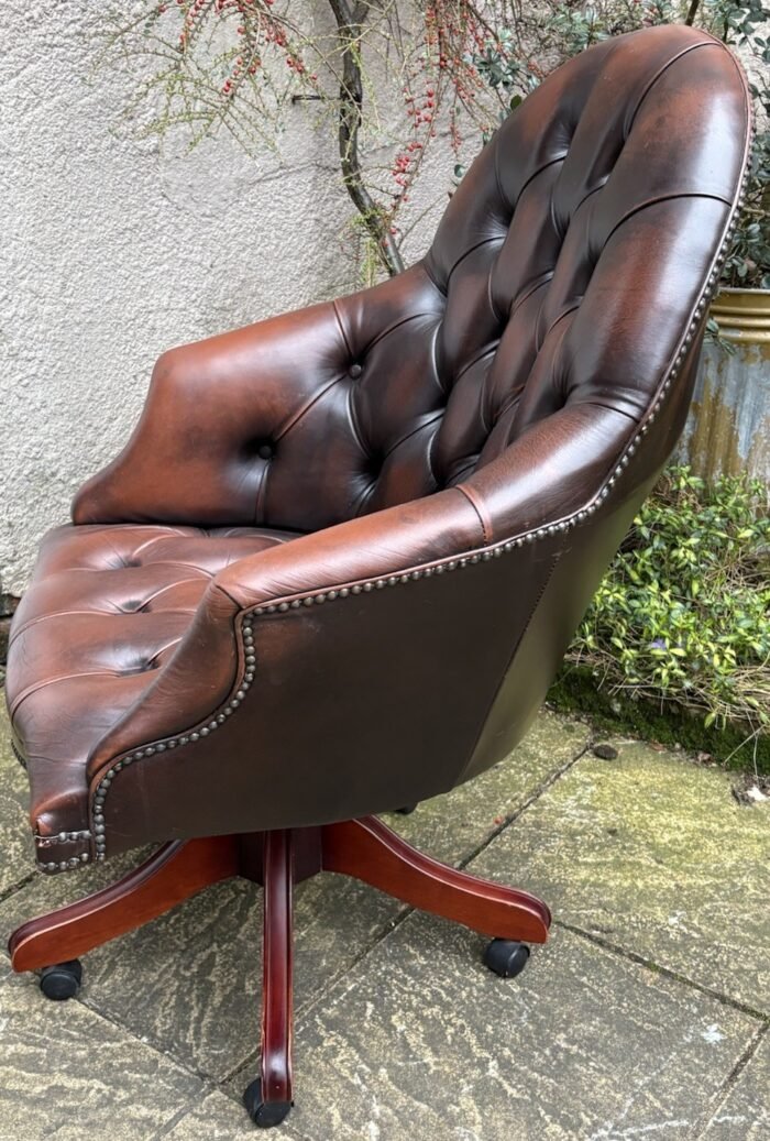Antique Style Conker Brown Leather Swivel Directors Armchair - Image 3