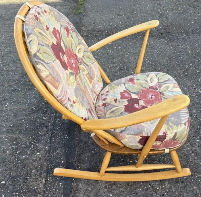 FINE RETRO ERCOL GRANDFATHER ROCKING ARMCHAIR - Image 4