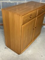 Fine Modern Ercol 3 Door Highboard Sideboard - Image 4