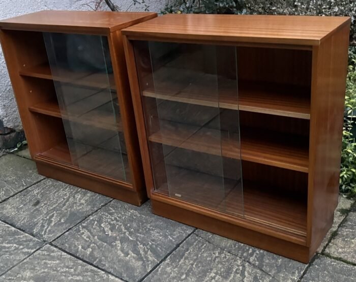 Stunning Vintage Teak Glass Bookcase - Image 4