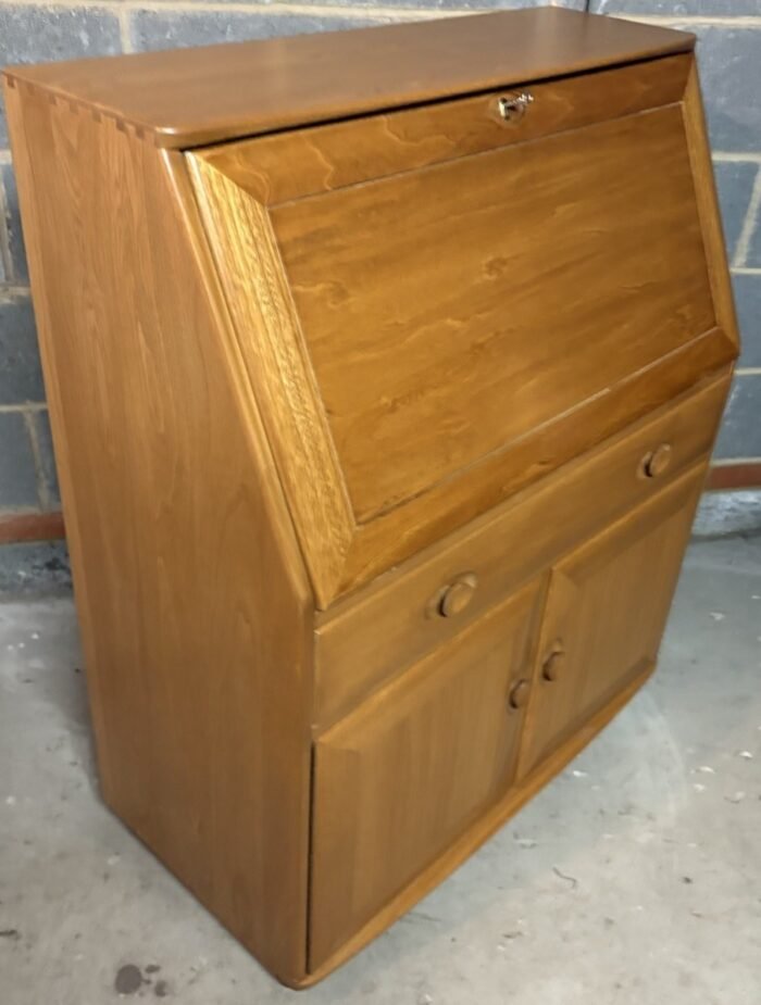 Very Clean Modern Ercol Writing Bureau Desk Cabinet - Image 5