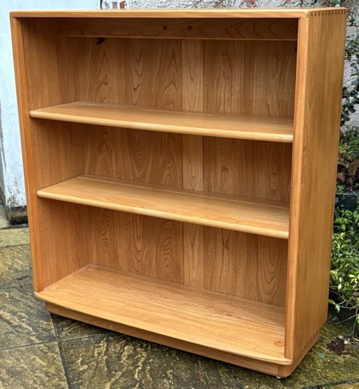 STUNNING MODERN ERCOL WINDSOR BOOKCASE - Image 4