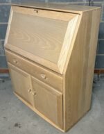 Fine Modern Ercol Writing Bureau Desk Cabinet - Image 4
