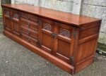 SUPERB SOLID OAK OLD CHARM LOW MEDIA SIDEBOARD - Image 3