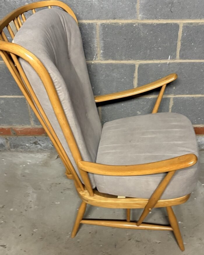 FINE RETRO ERCOL EVERGREEN ARMCHAIR - Image 3