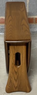 RARE MODERN ERCOL SMALL EXTENDING COFFEE TABLE - Image 2
