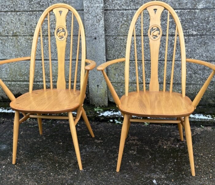 SUPERB MODERN ERCOL SWAN QUAKER ARMCHAIR - Image 2