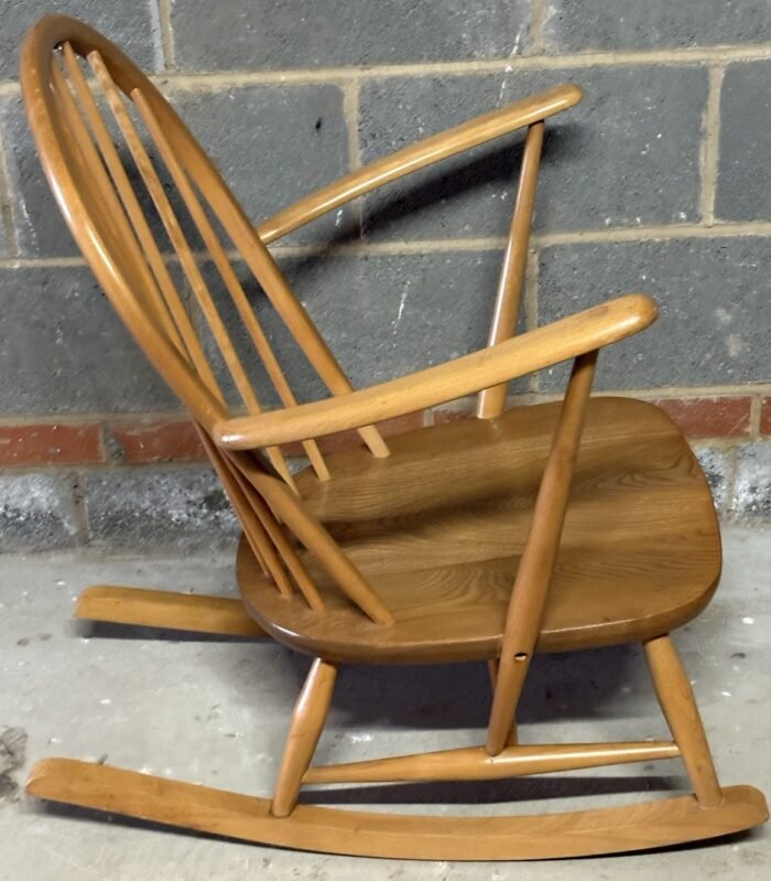 FINE RETRO ERCOL GRANDFATHER ROCKING ARMCHAIR - Image 3