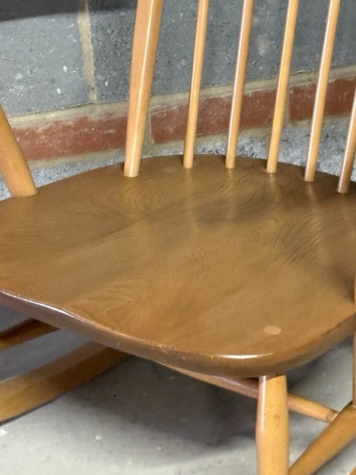 FINE RETRO ERCOL GRANDFATHER ROCKING ARMCHAIR - Image 4