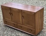 FINE RETRO ERCOL SIDEBOARD SOLID ELM EARLY 1960s - Image 5