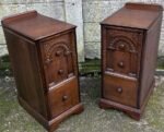 SUPERB PAIR OF ARTS & CRAFTS OAK BEDSIDE CHESTS - Image 2