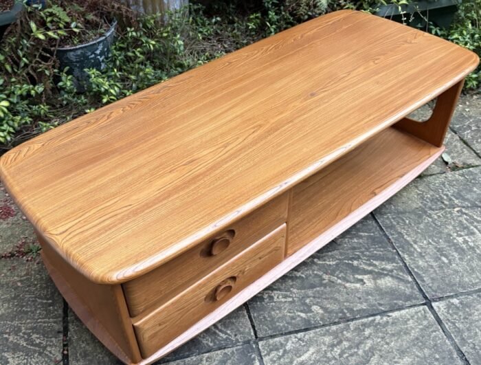 FINE MODERN ERCOL TV CABINET MINERVA COFFEE TABLE - Image 2