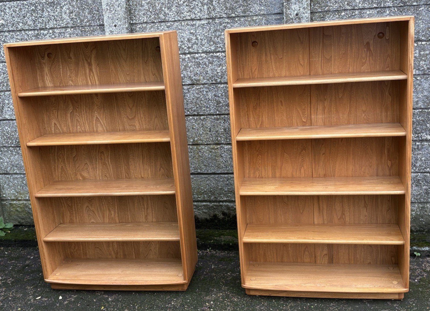 s-l1600-637.jpg STUNNING RARE RETRO ERCOL WINDSOR BOOKCASE - Image 1
